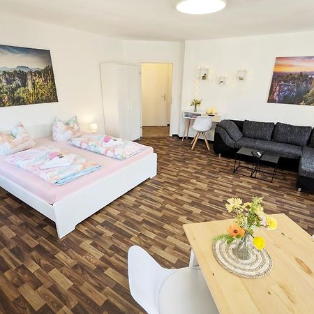 F3 Urlaubsmagie - Pool, Garten & Terrasse - 4P Sebnitz Dış mekan fotoğraf