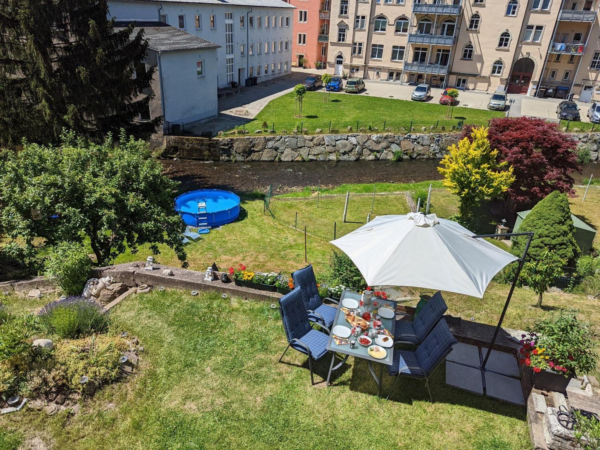 F3 Urlaubsmagie - Pool, Garten & Terrasse - 4P Sebnitz Dış mekan fotoğraf